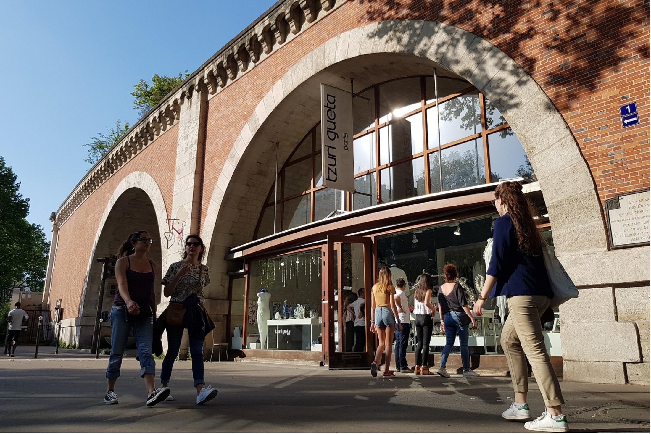 Tzuri Gueta Tzuri Gueta